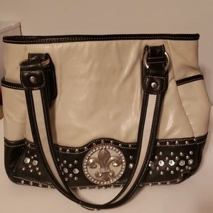 Rustic Couture's Fleur de Lis purse